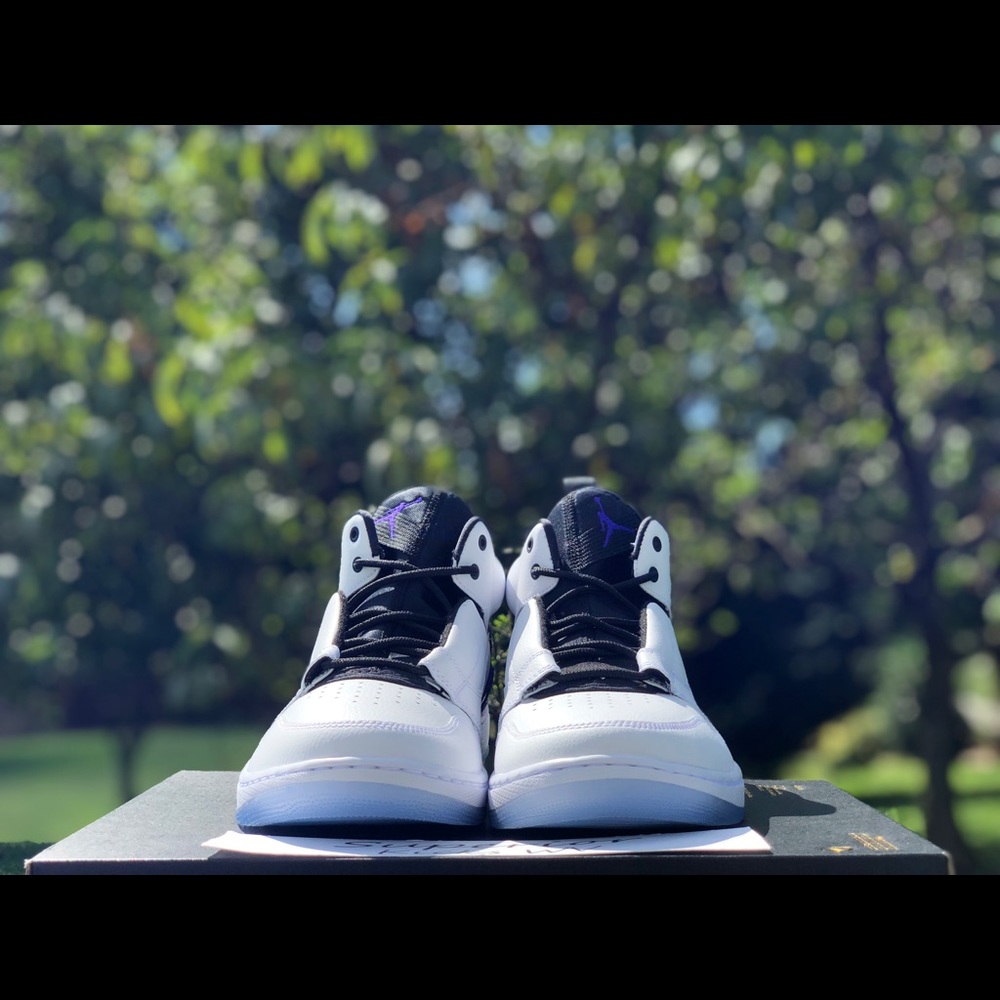 Nike Air Jordan Fadeaway “Concord” Multiple Sizes - Picture 3 of 5